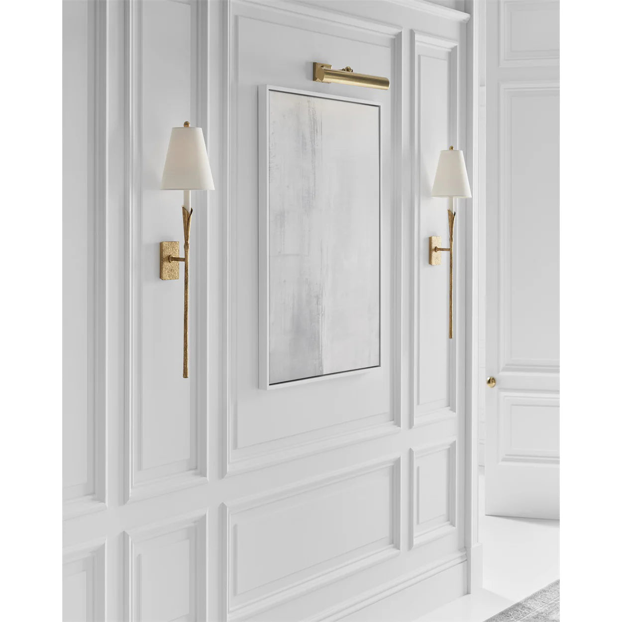 Aiden Tail Sconce