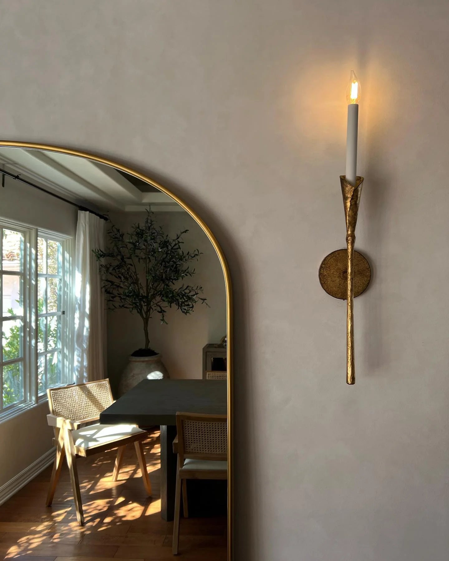 Aiden Tail Sconce