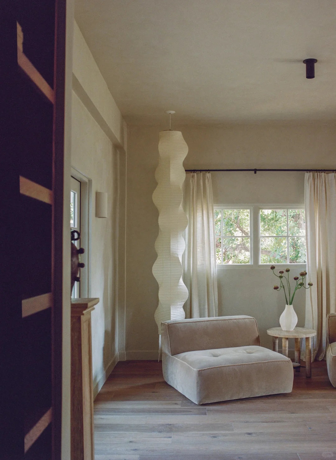 Akari B Pendant Lamp