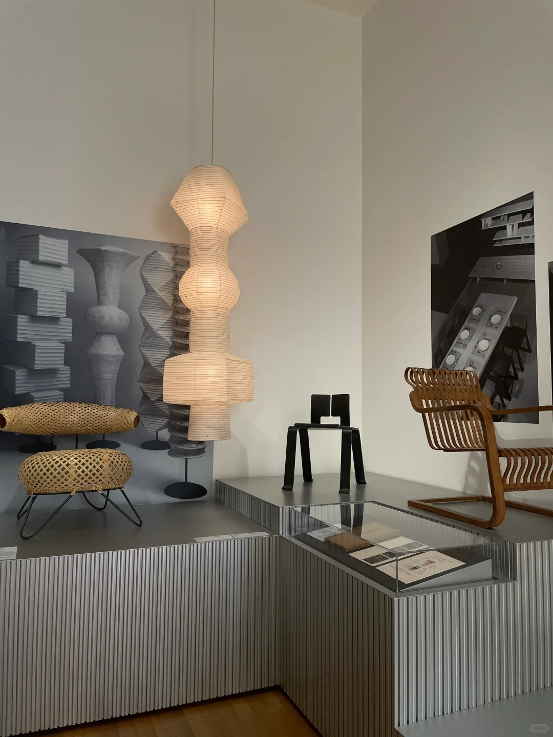 Akari F Pendant Light