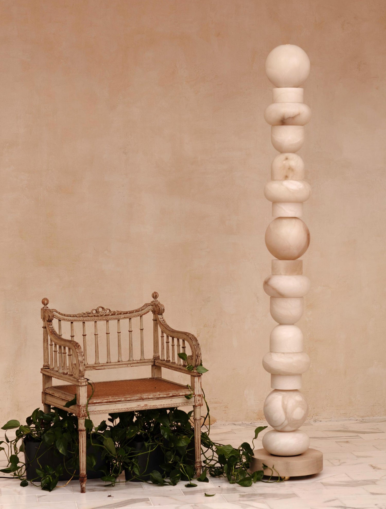 Alabaster Totem 16 Floor Lamp