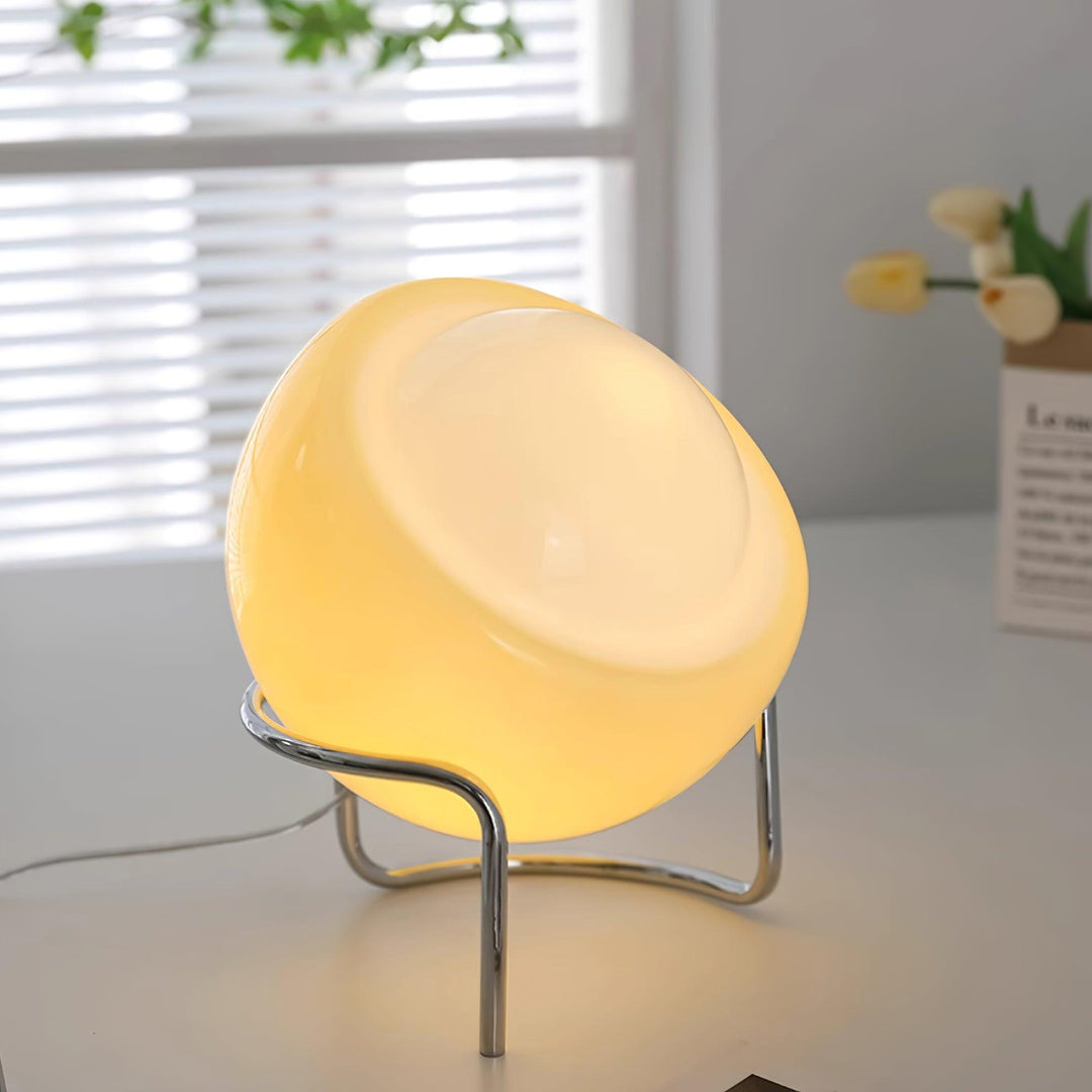 Bozzi Table Lamp