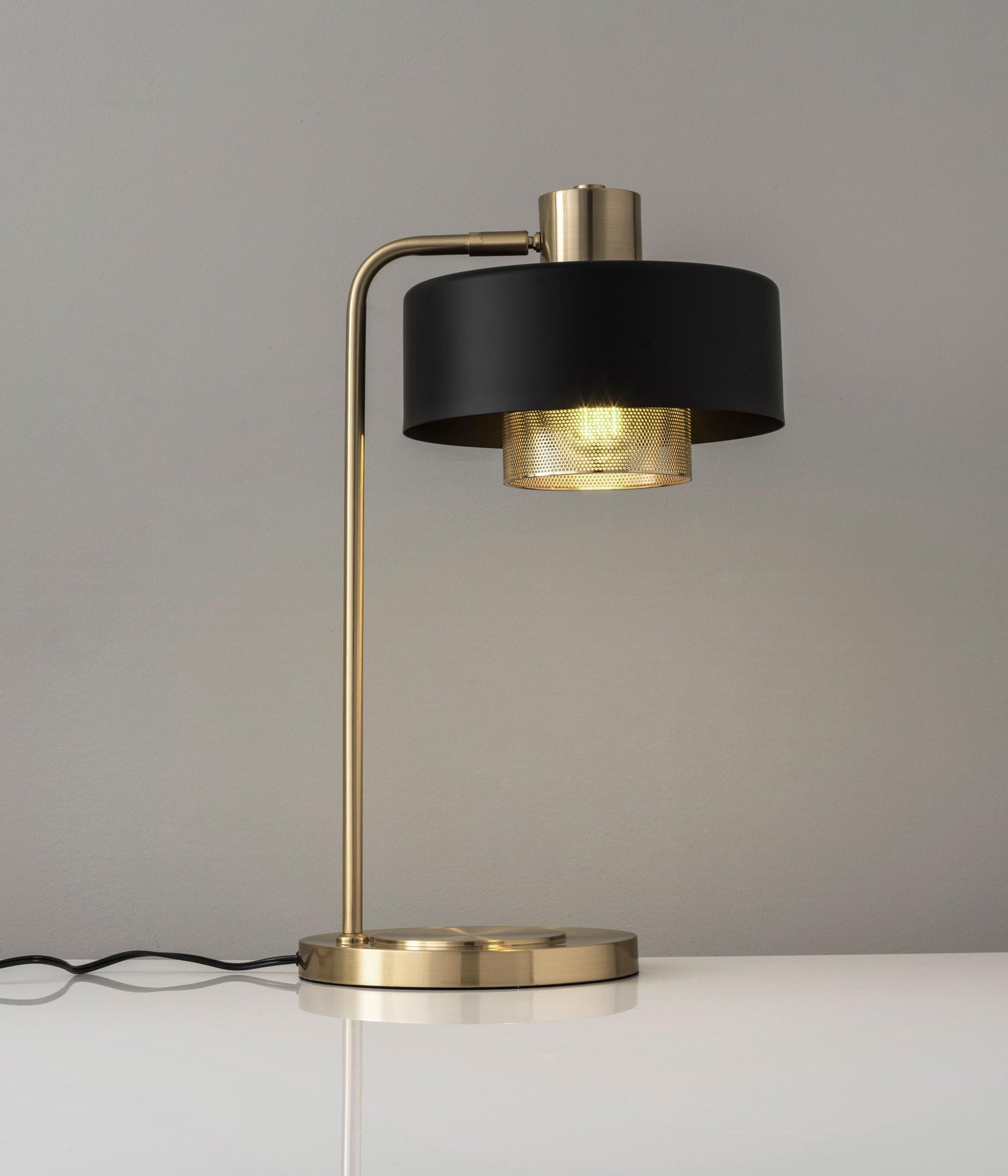 Petite Series Table Lamp
