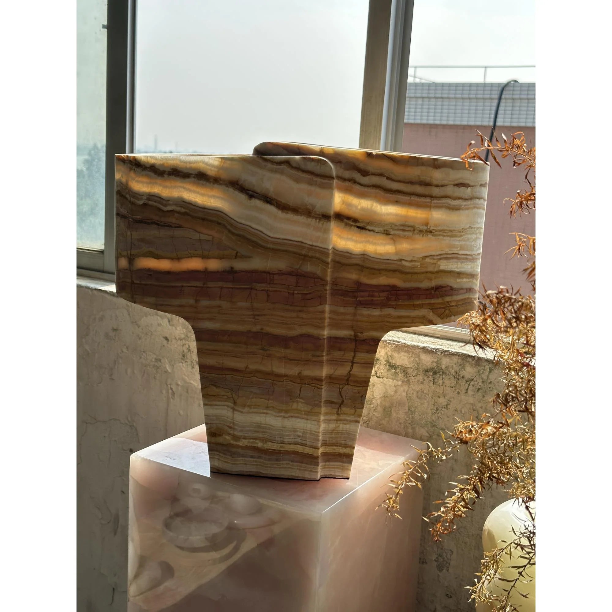 Brown Fantasy Onyx Table Lamp