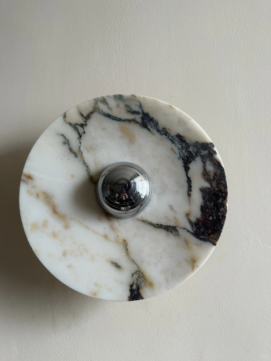 Calacatta Oro Round Sconce