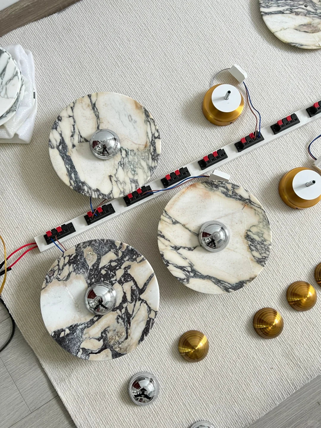 Calacatta Oro Round Sconce