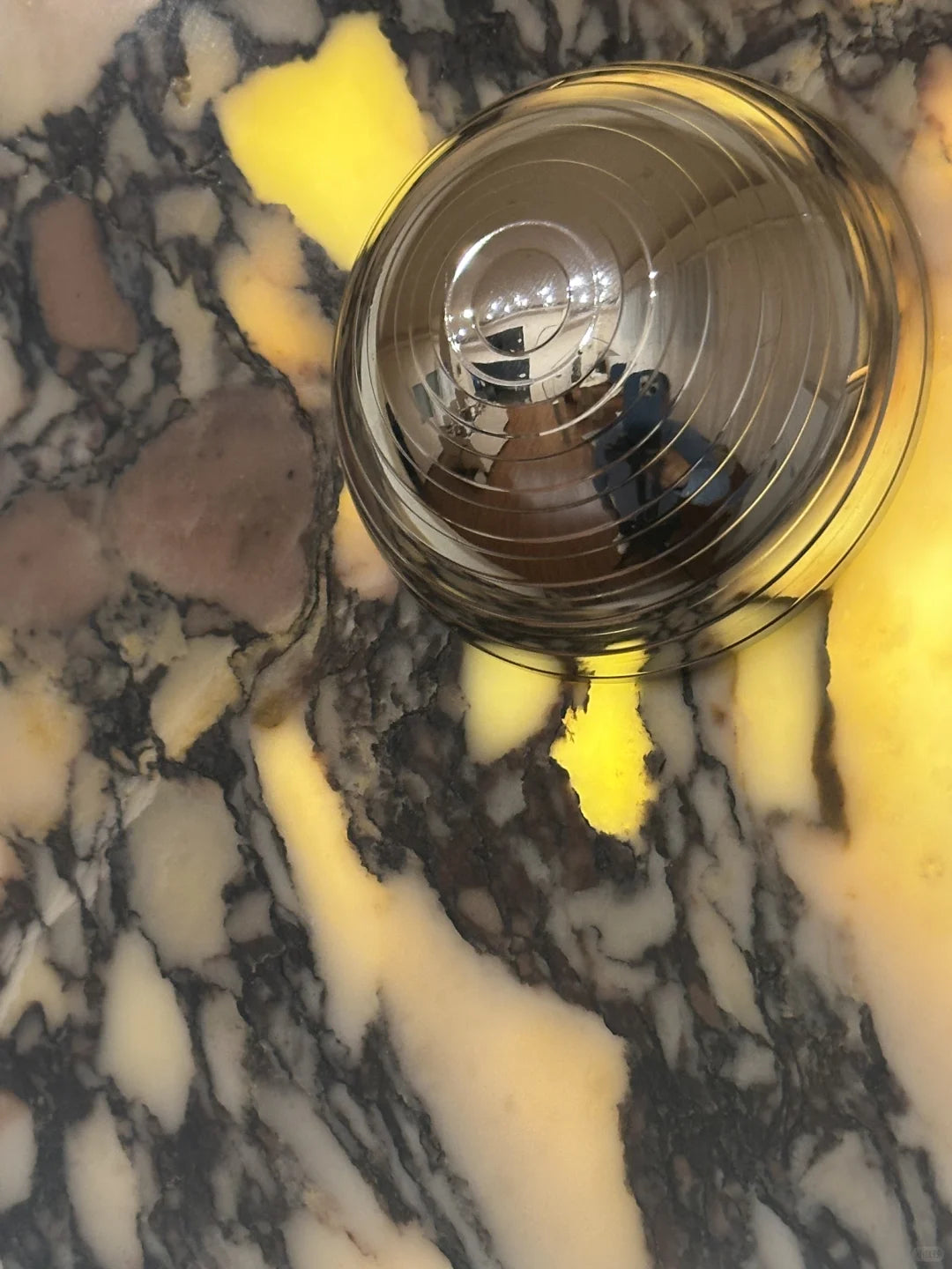 Calacatta Oro Round Sconce