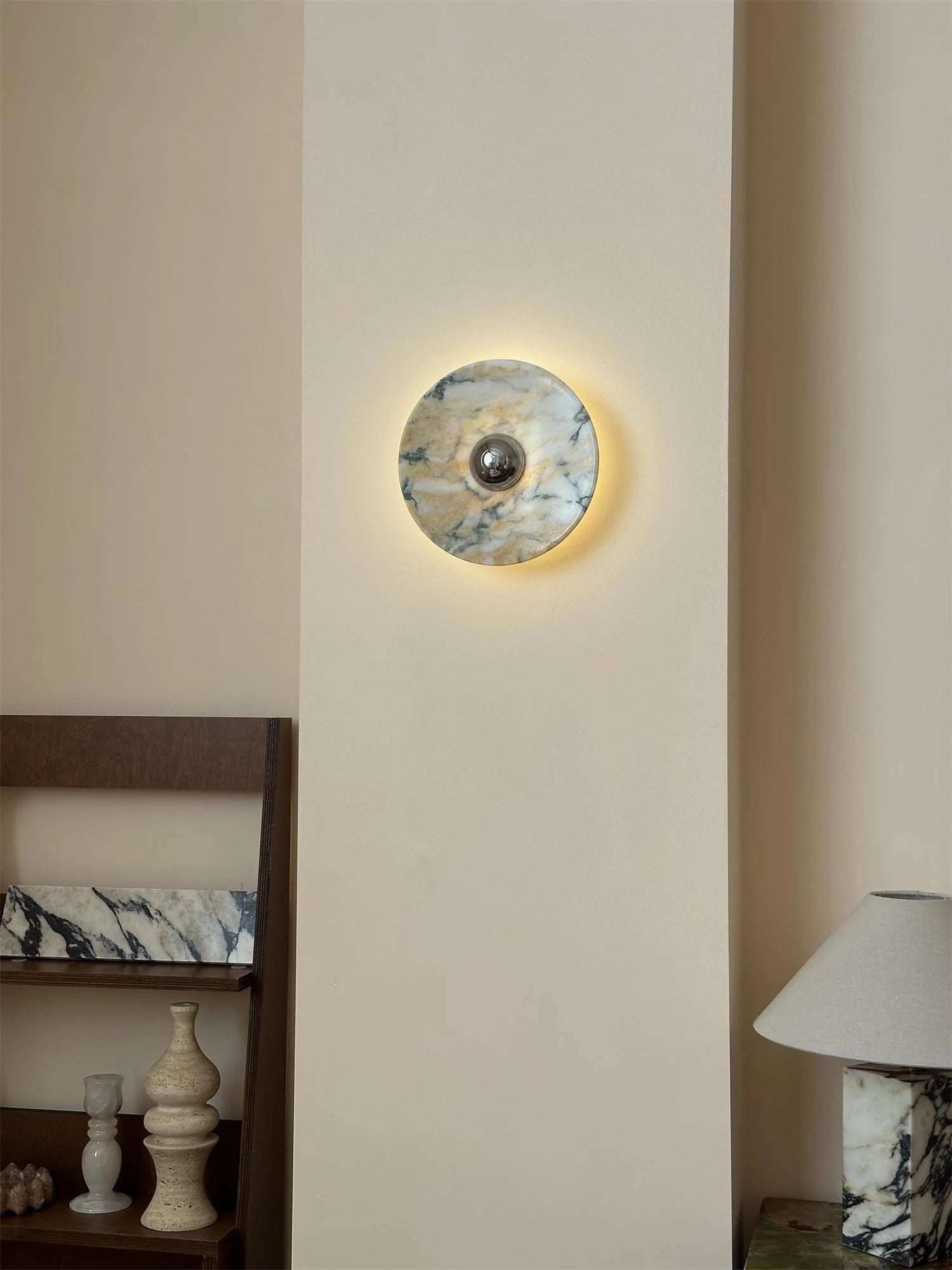 Calacatta Oro Round Sconce