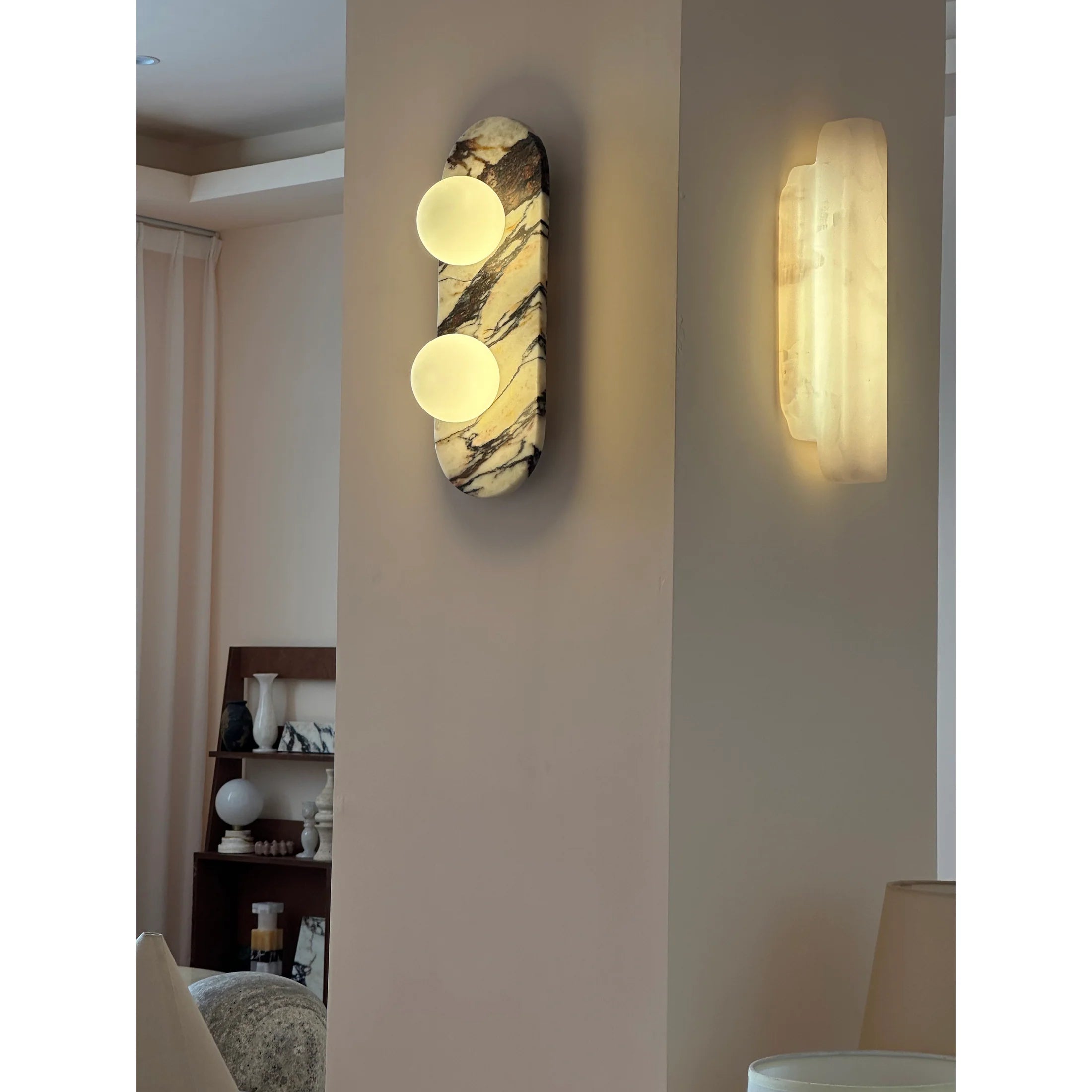 Calacatta Wall Sconce Elongated