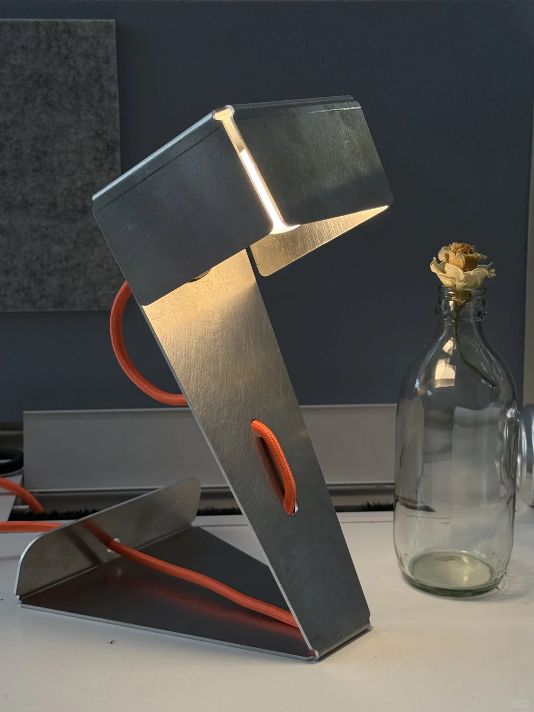 Cobra Table Lamp
