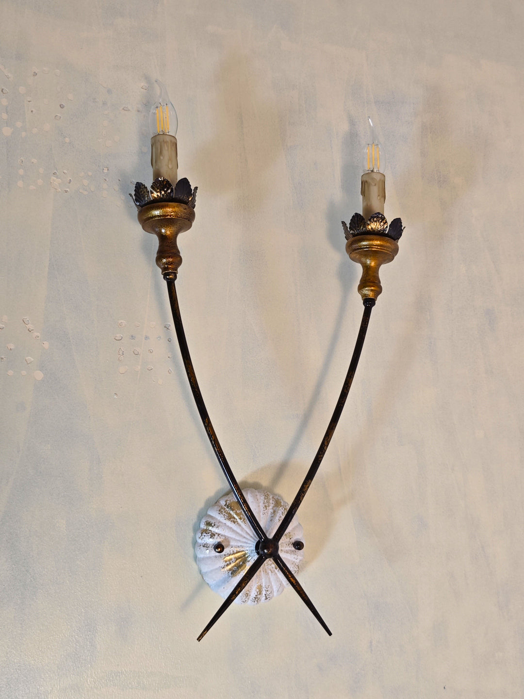 Hasselt Wall Sconce