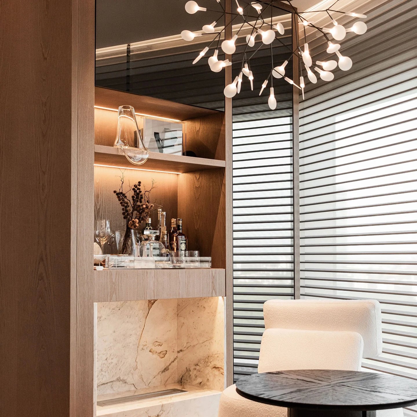 Heracleum III Suspended Light