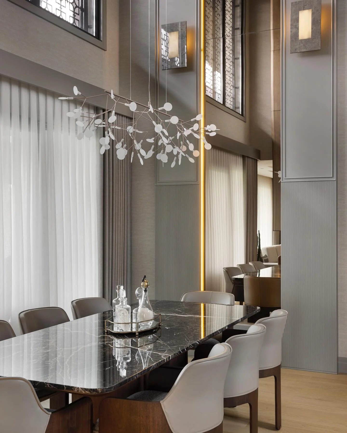 Heracleum III Suspended Light