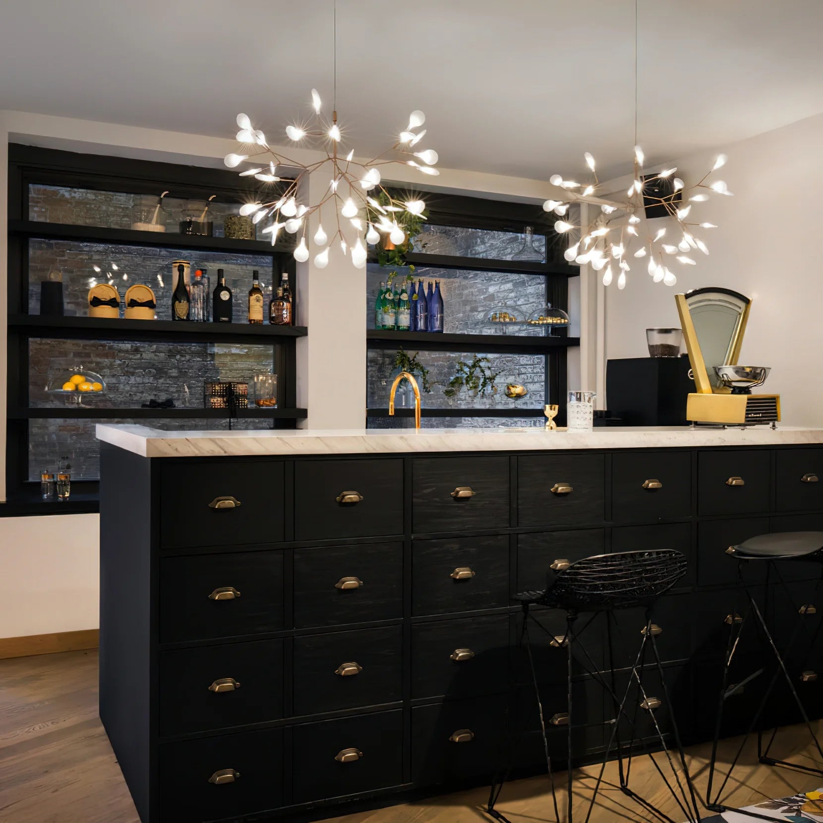Heracleum III Suspended Light