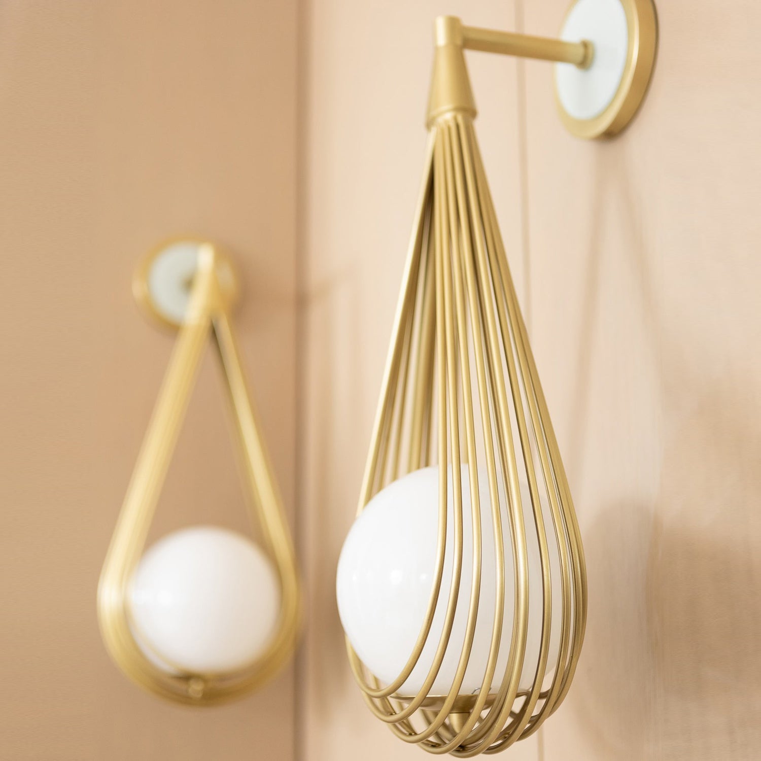 Hiroko Wall Sconce