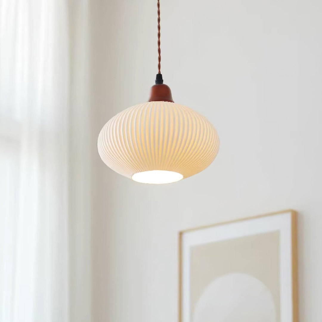 Hsiu Pendant Lighting