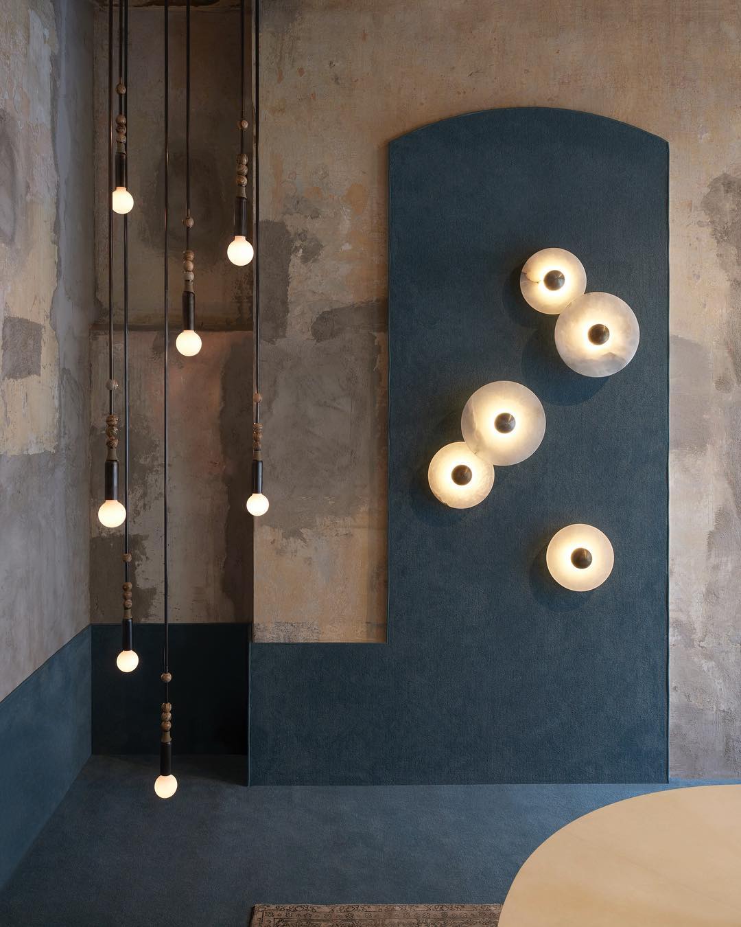 Median Sconce Combination