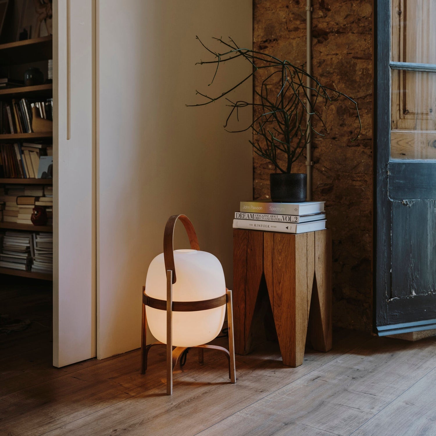 Igna Table Lamp