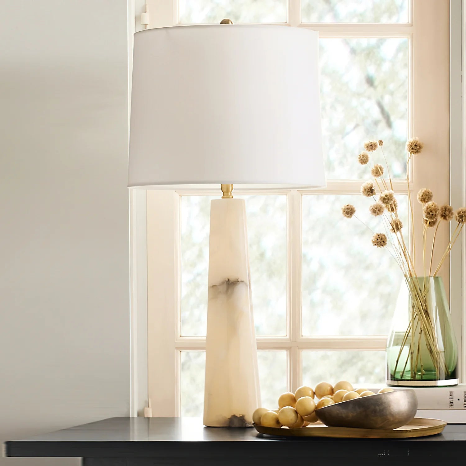Quatrefoil Alabaster Table Lamp
