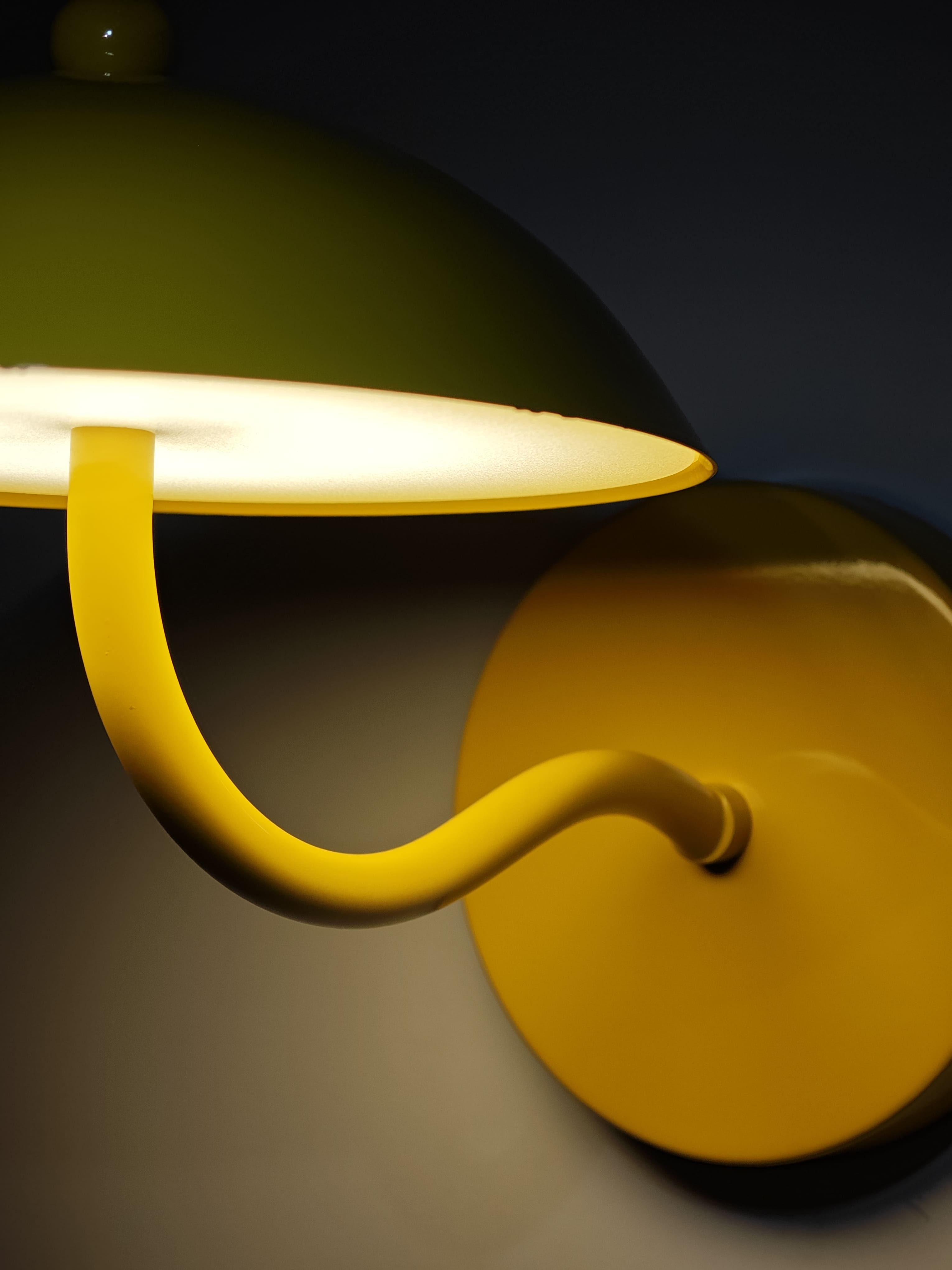 Ripple Sconce