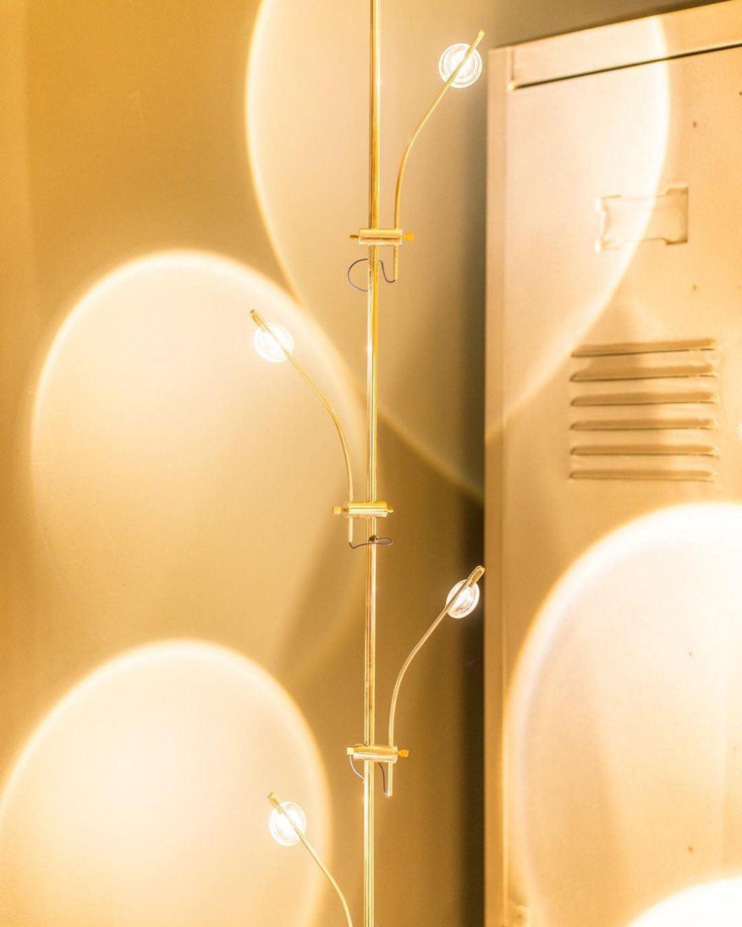 Ealand Floor Lamp