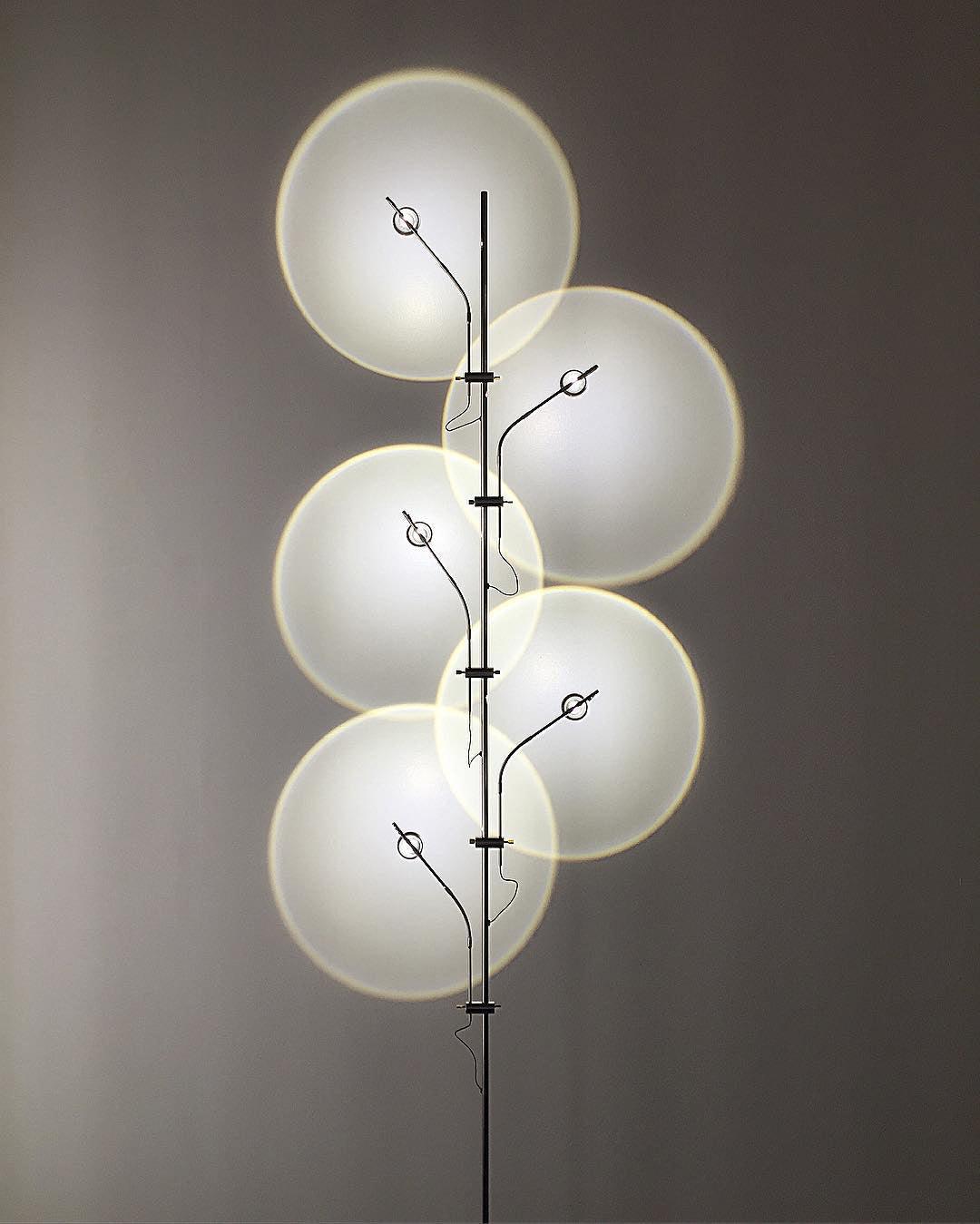 Ealand Floor Lamp
