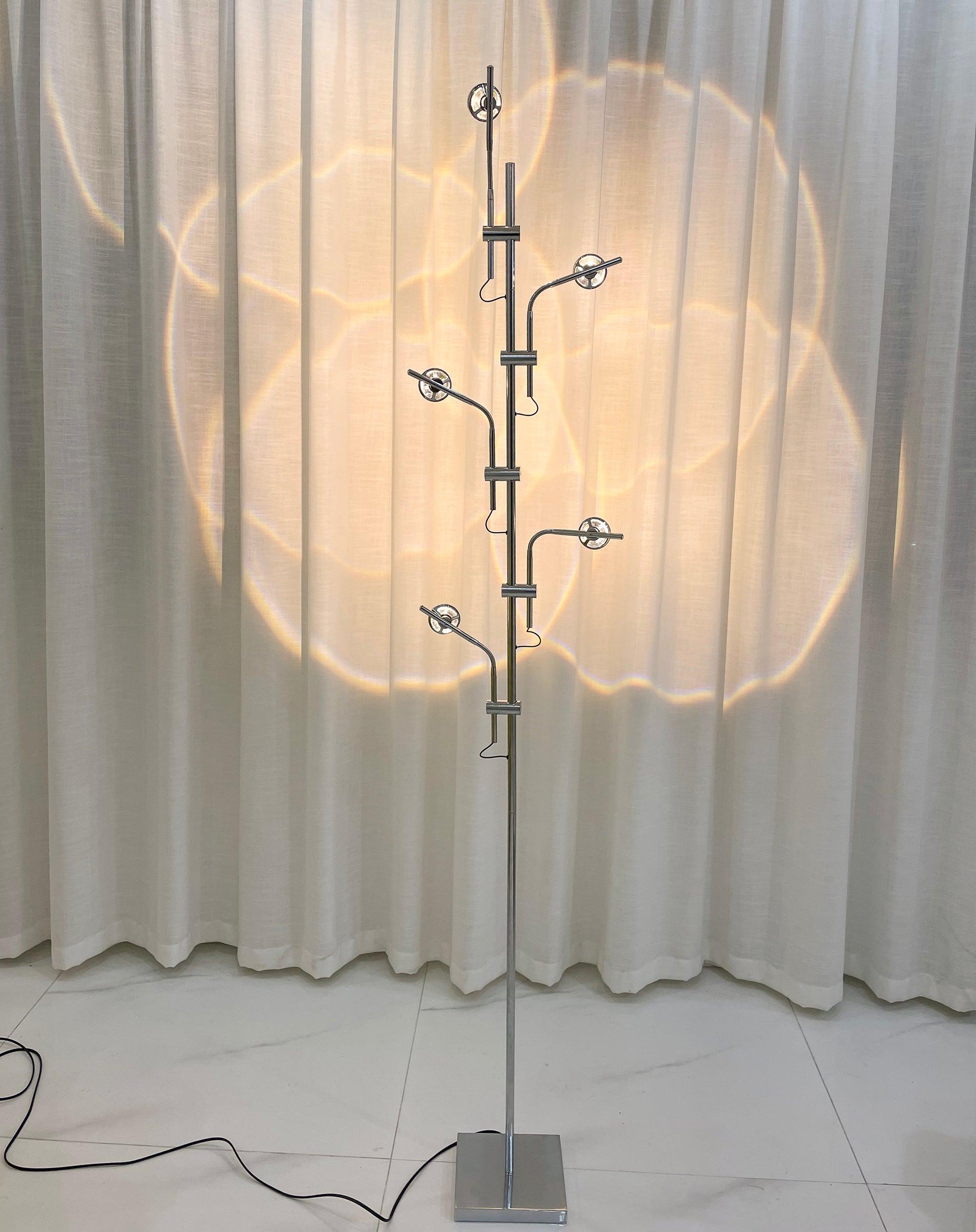 Ealand Floor Lamp