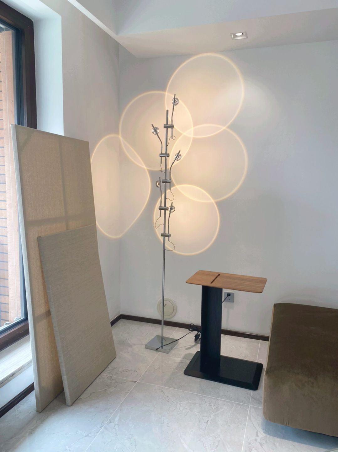 Ealand Floor Lamp