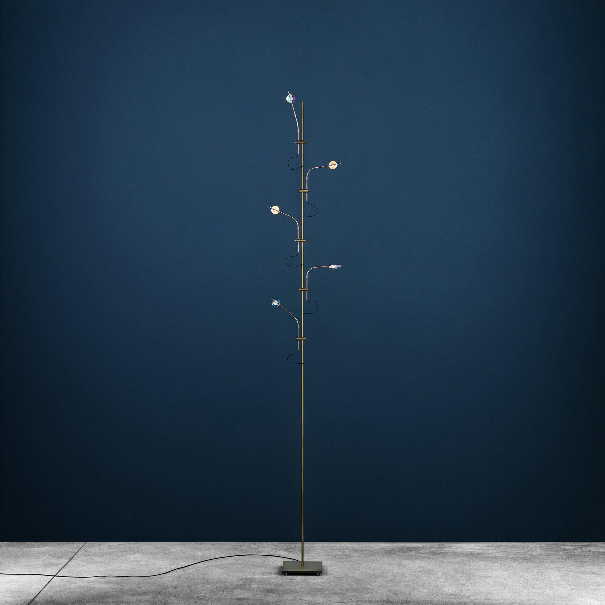 Ealand Floor Lamp