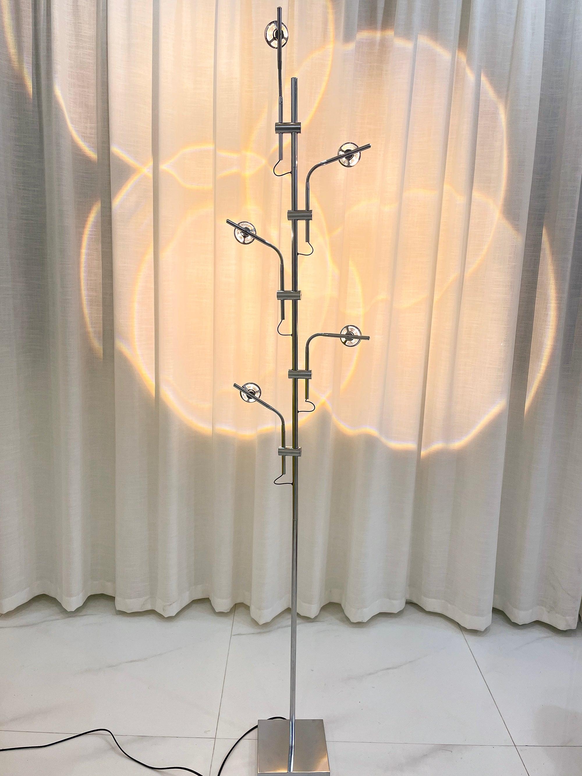 Ealand Floor Lamp