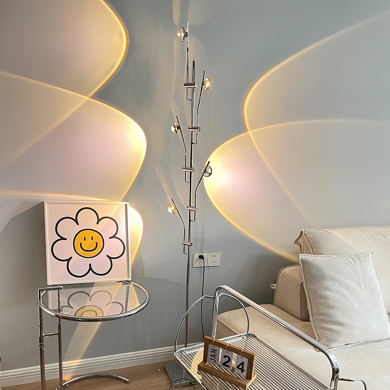 Ealand Floor Lamp