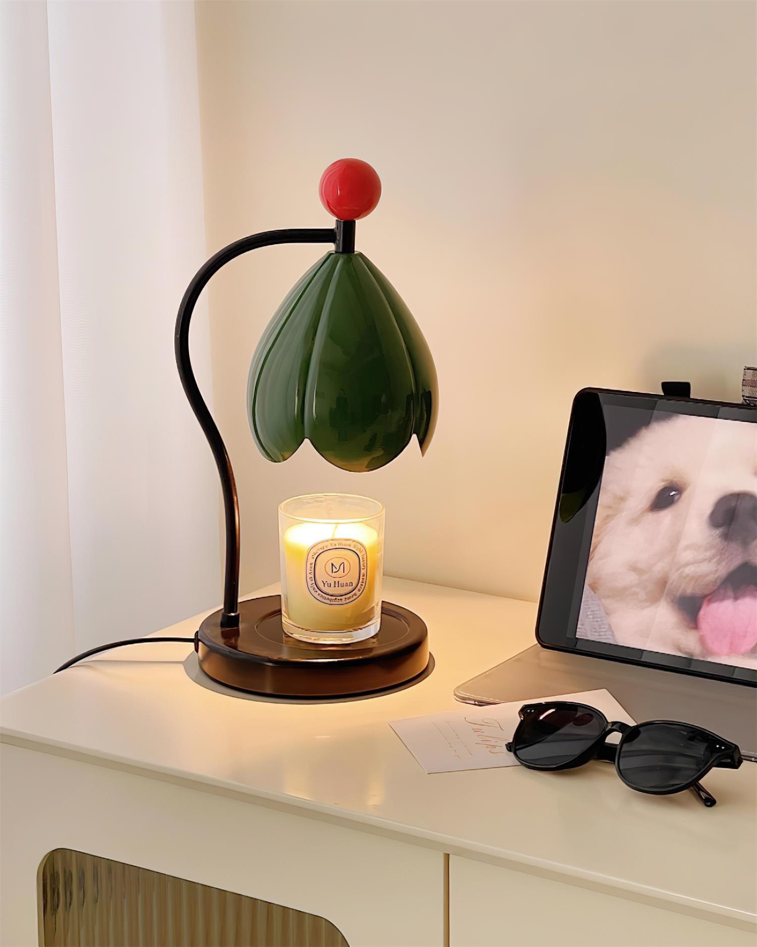 Whippie Table Lamp