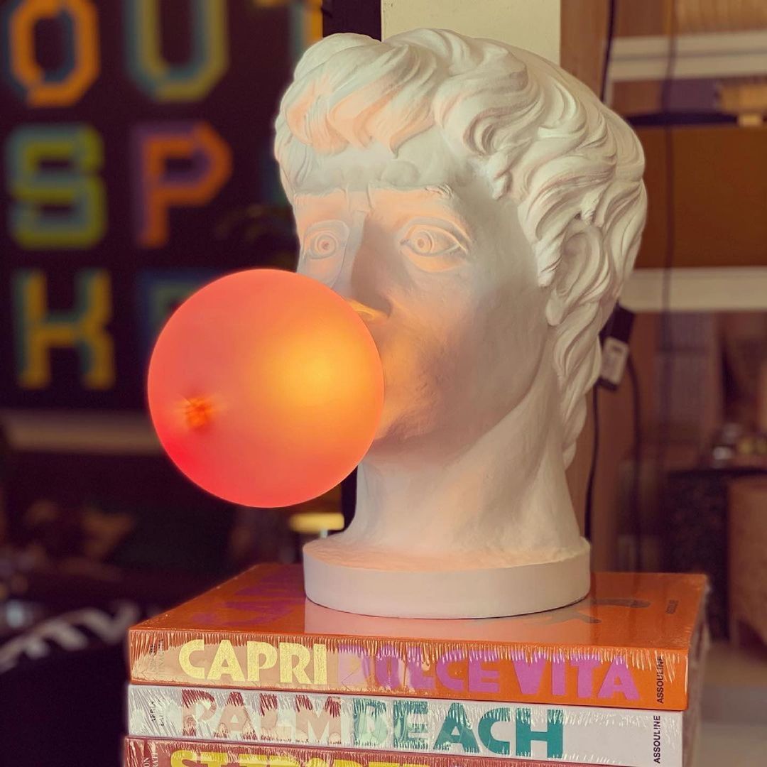 David  Sculpture Table Lamp