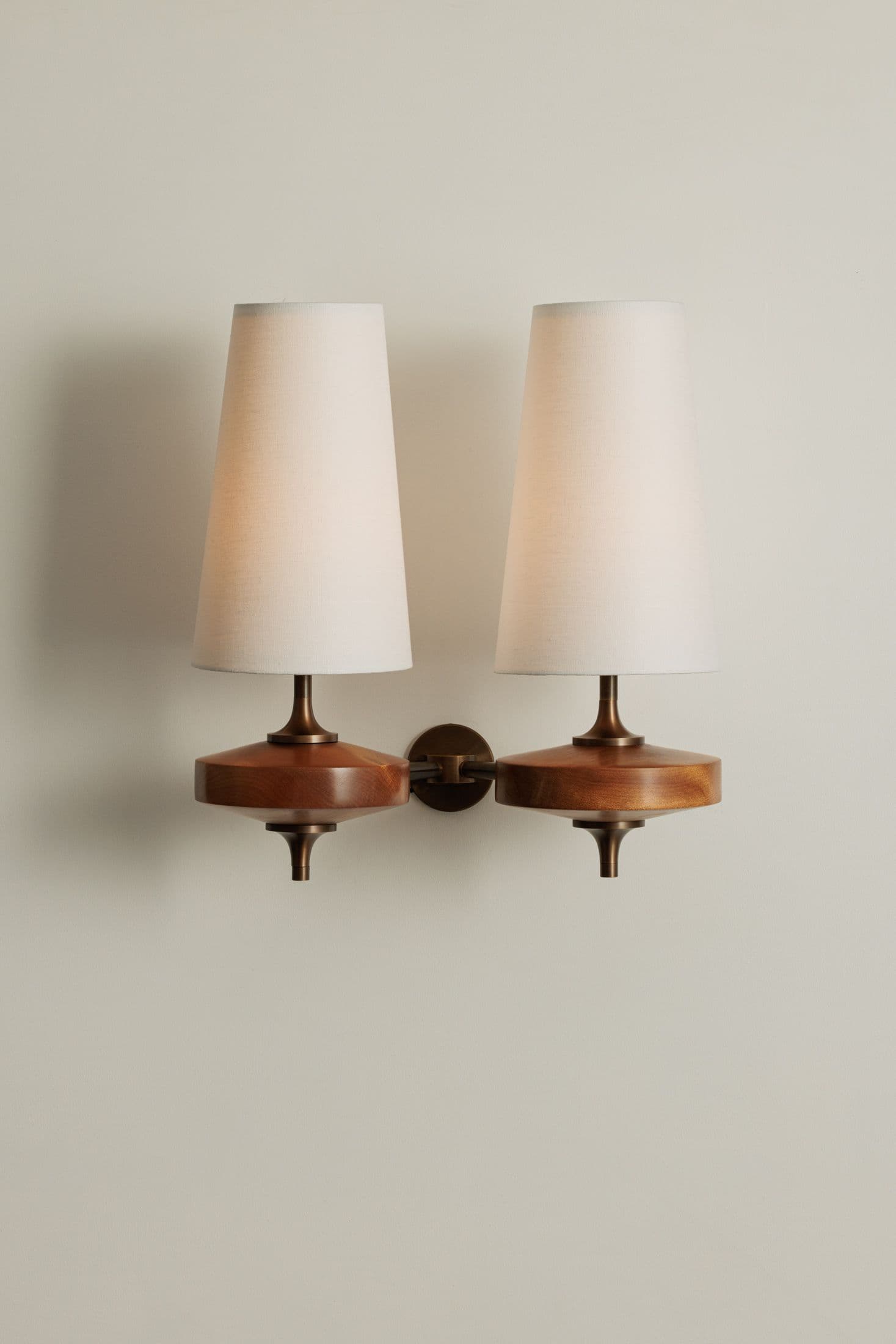Adele Wall Lamp
