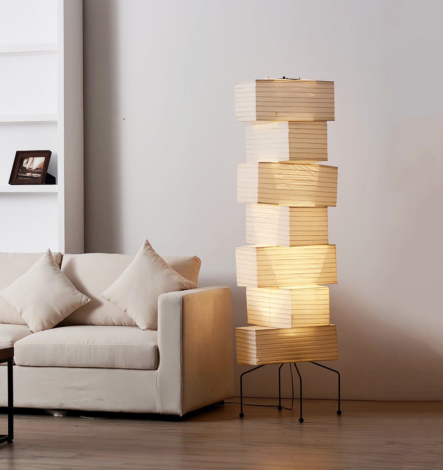 Akari UF4-L10 Floor Lamp