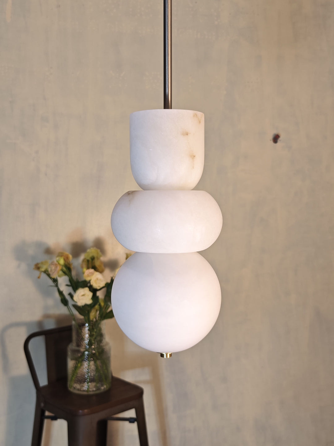 Alabaster Totem 3 Pendant Lamp