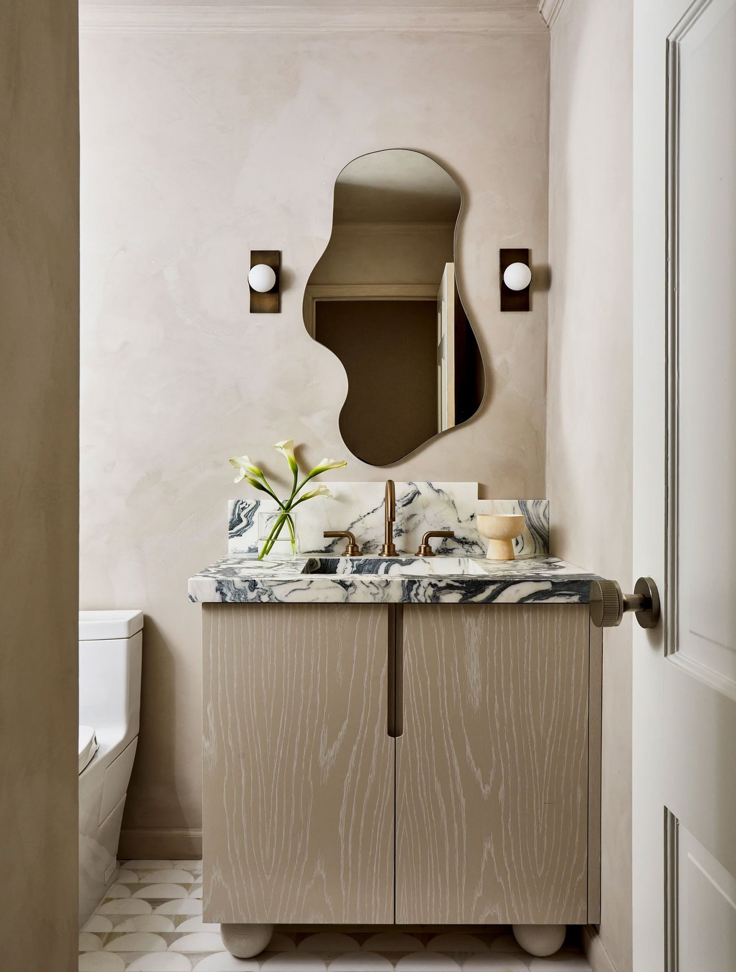 Bridge Wall Sconce