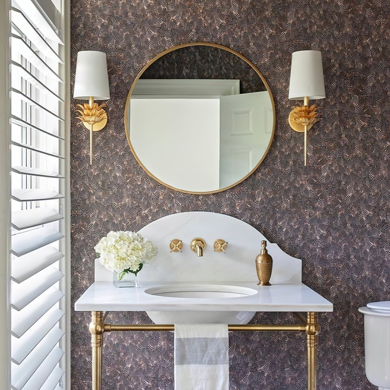 Glasby Wall Sconce