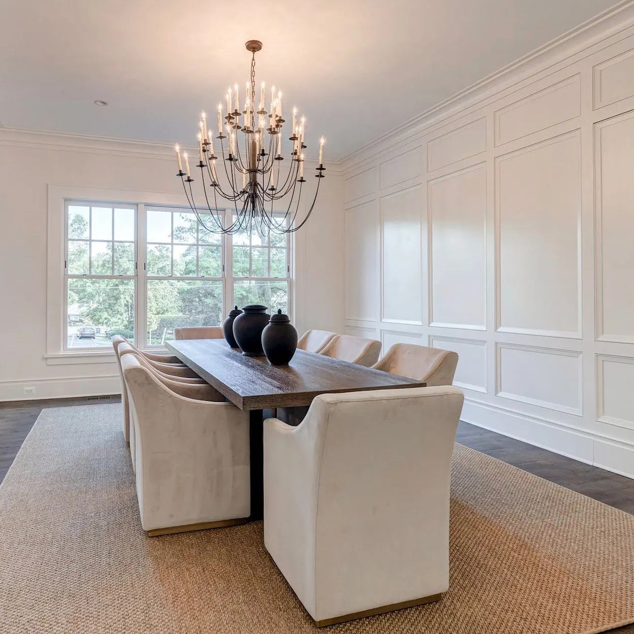 Erika Chandelier