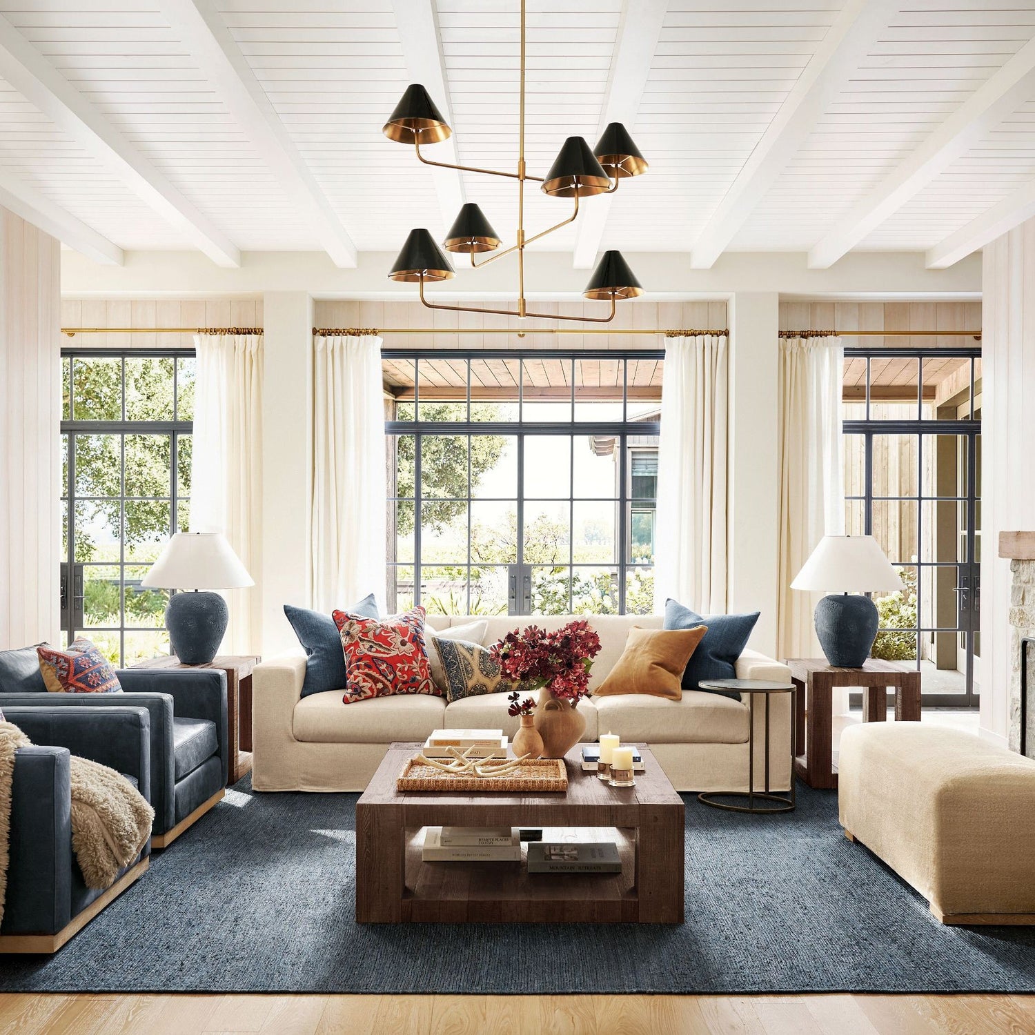 Gia Chandelier