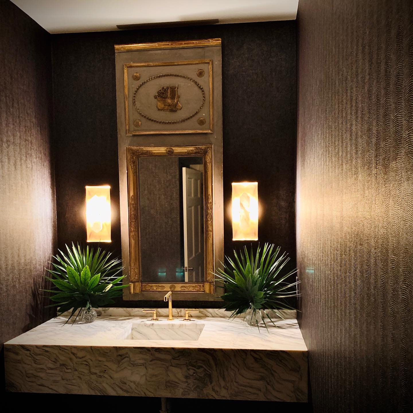 Halcyon Rectangle Sconce