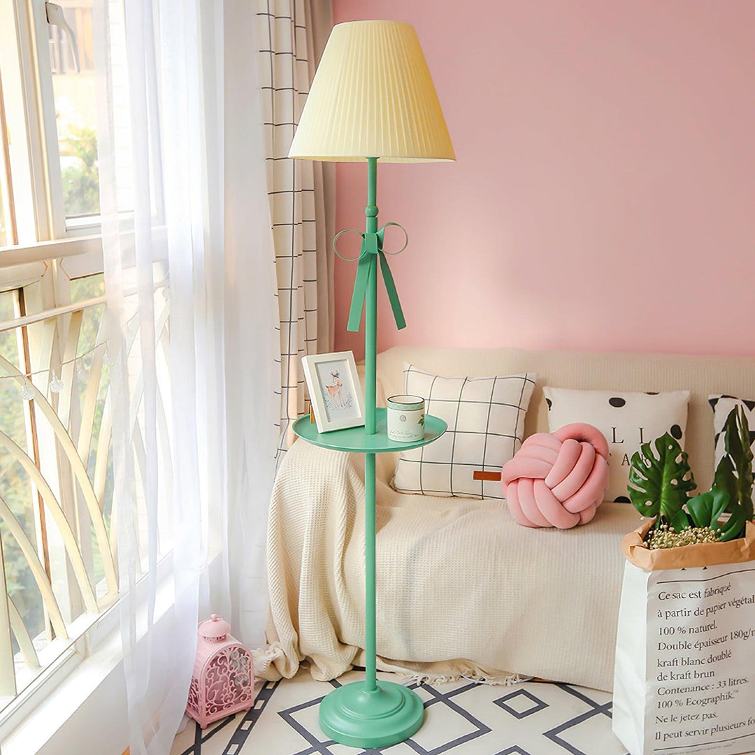 Kinnion Floor Lamp