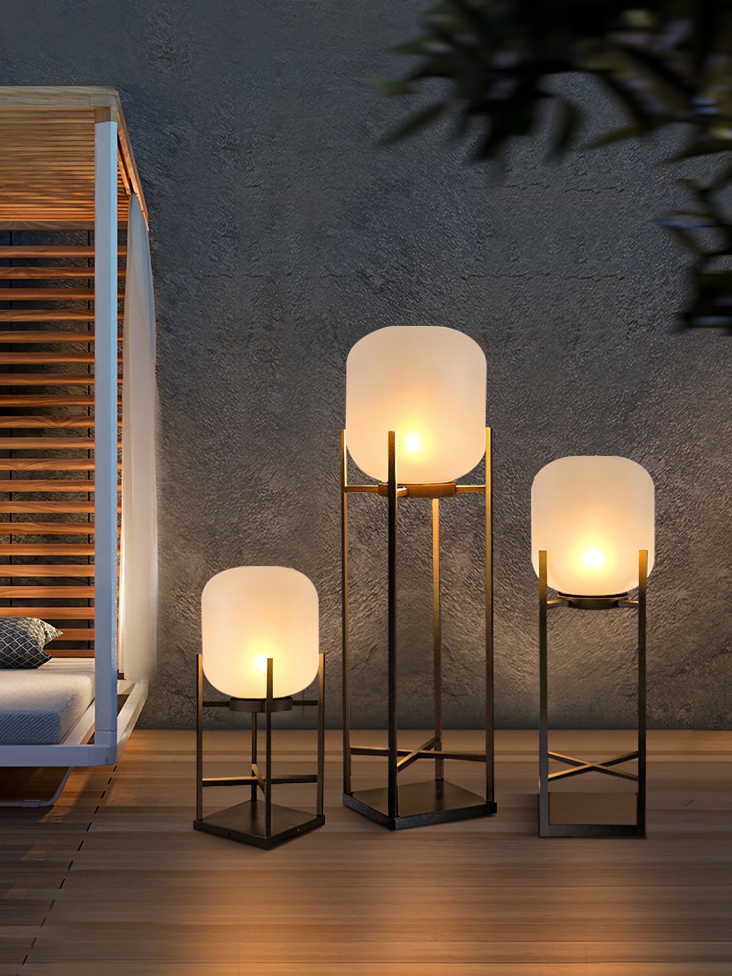 Lyn Outdoor Lighting