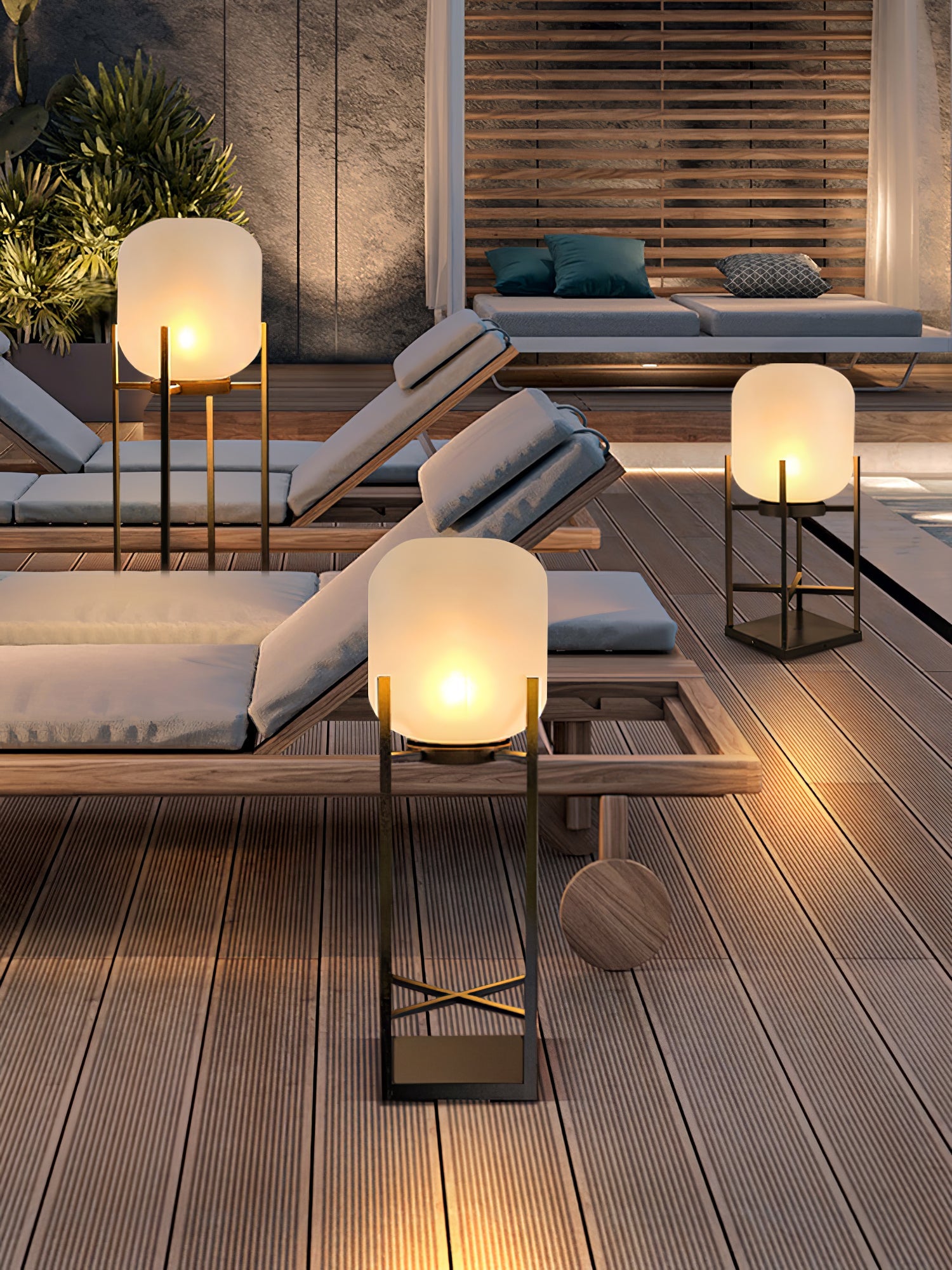 Lyn Outdoor Lighting