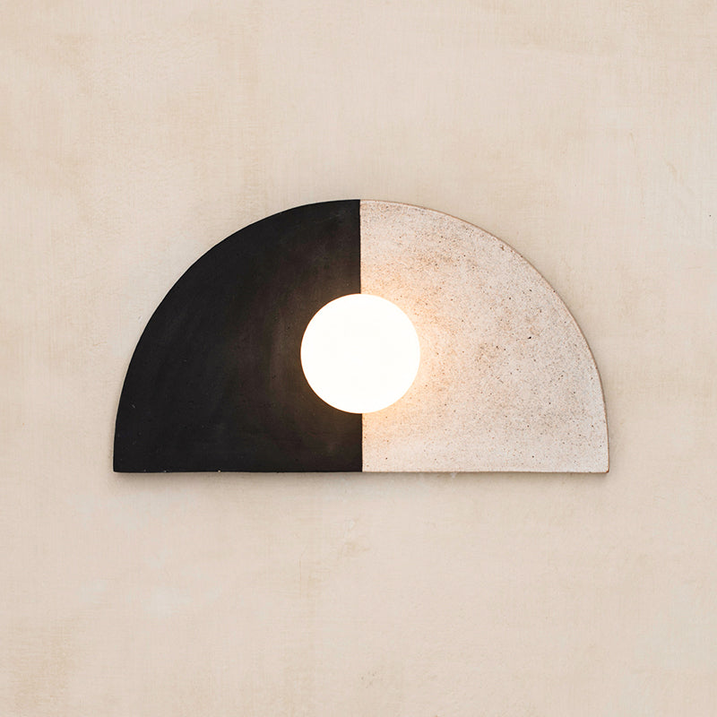 Quan Wall Sconce
