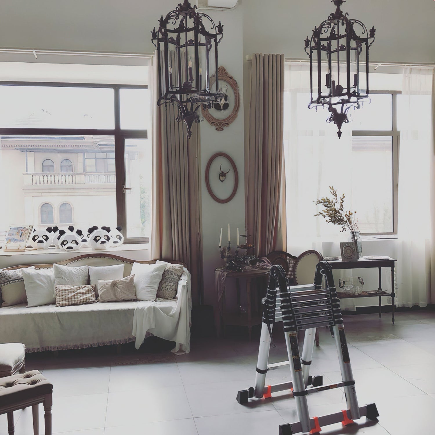 Metropolitan Lantern Pendant Light