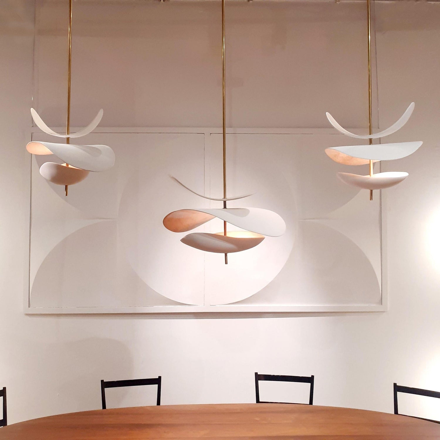 Tyrell Floating Pendant Lamp