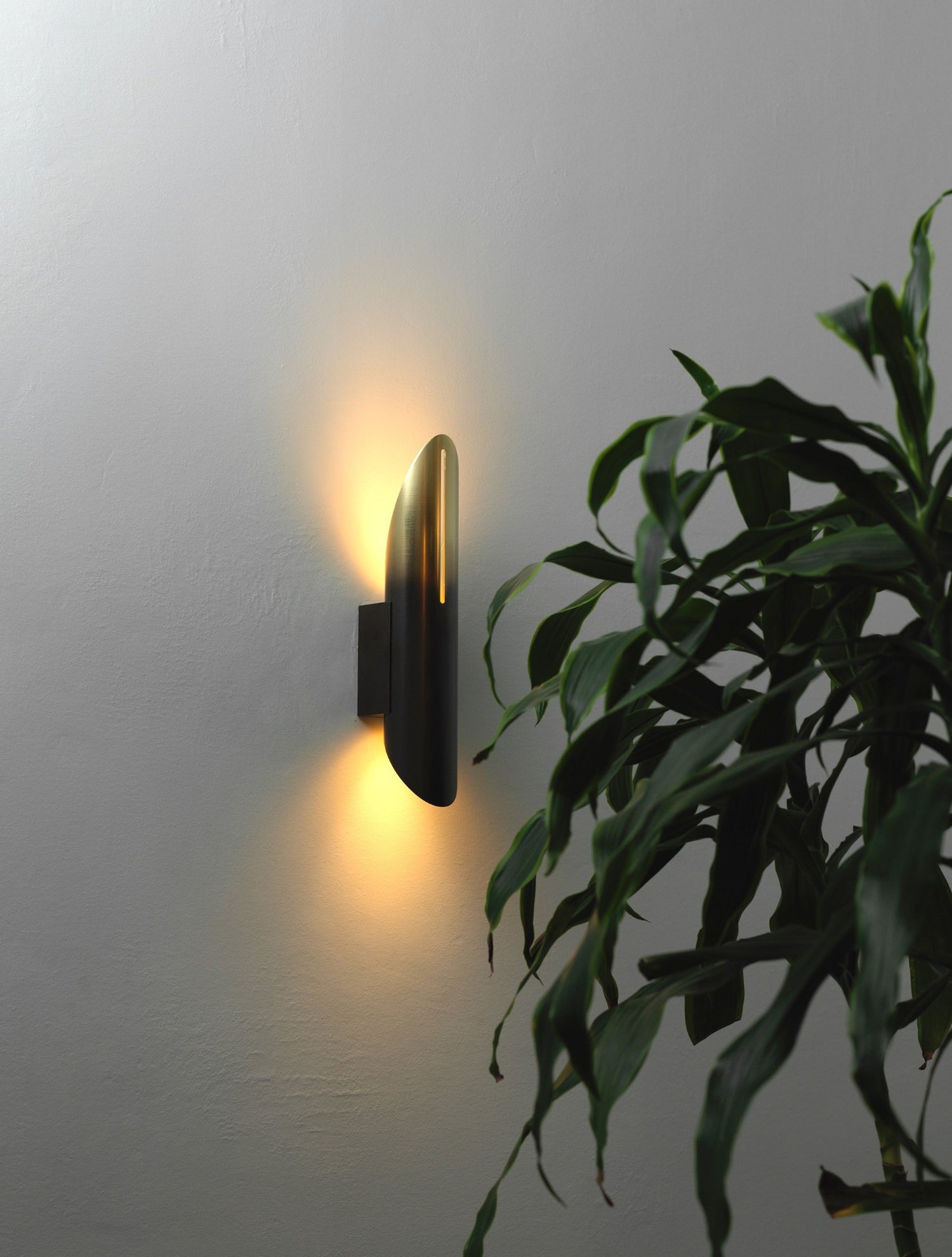 Voyager Flush Sconce