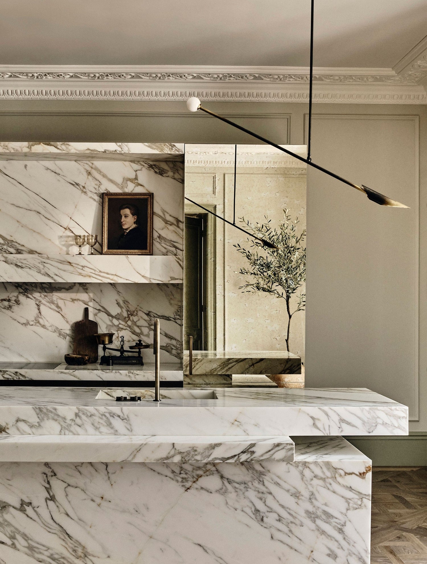 Voyager Orb Pendant Lamp