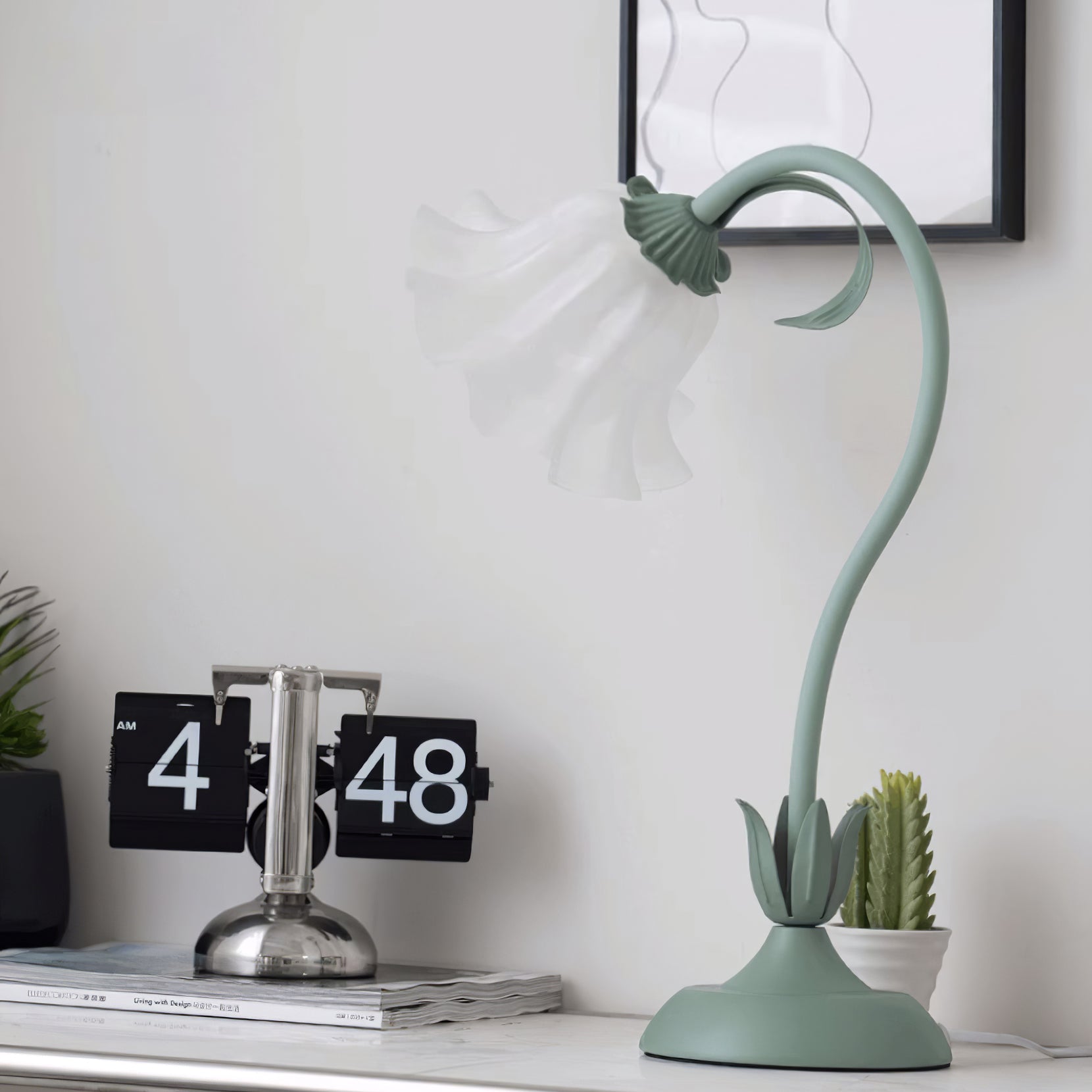 Lily of the Valley Table Lamp